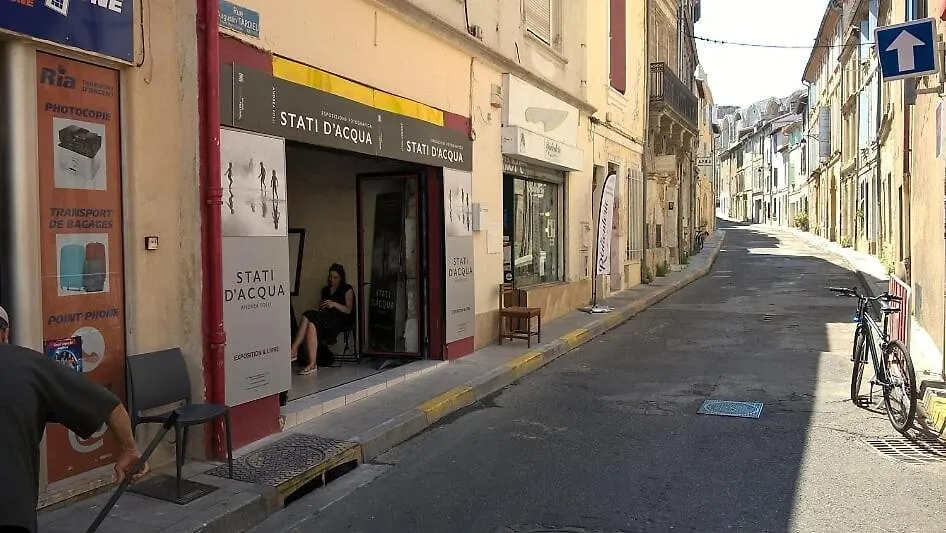 Apartment Studio Romarin Au Pied Des Arenes Arles